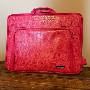 Case Crown lap top case.